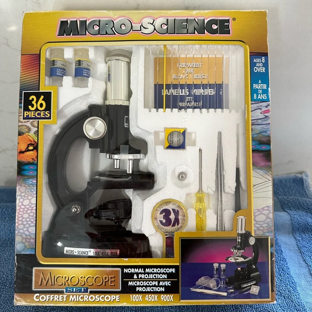 Microscope Set - Picture 2 of 2